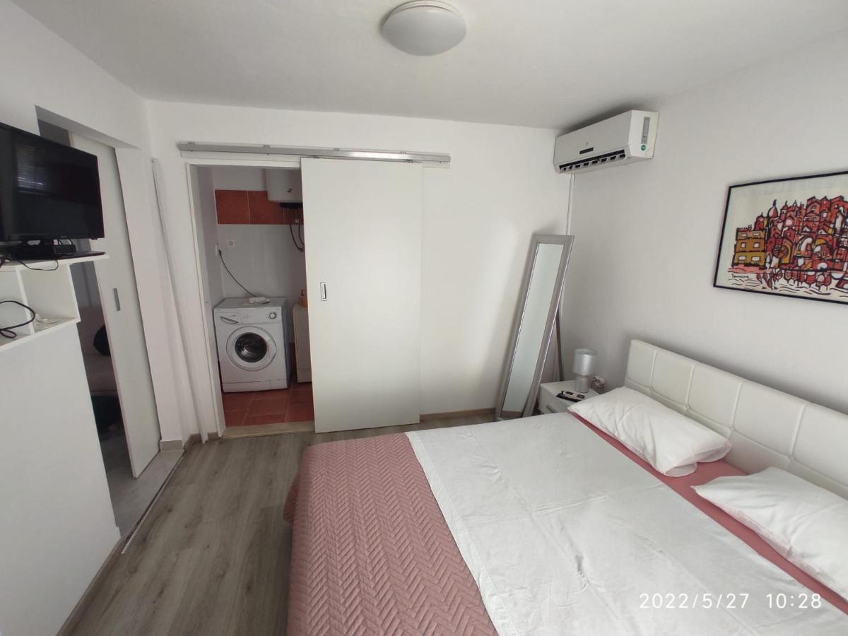 Apartments Mia Bibinje Exterior photo